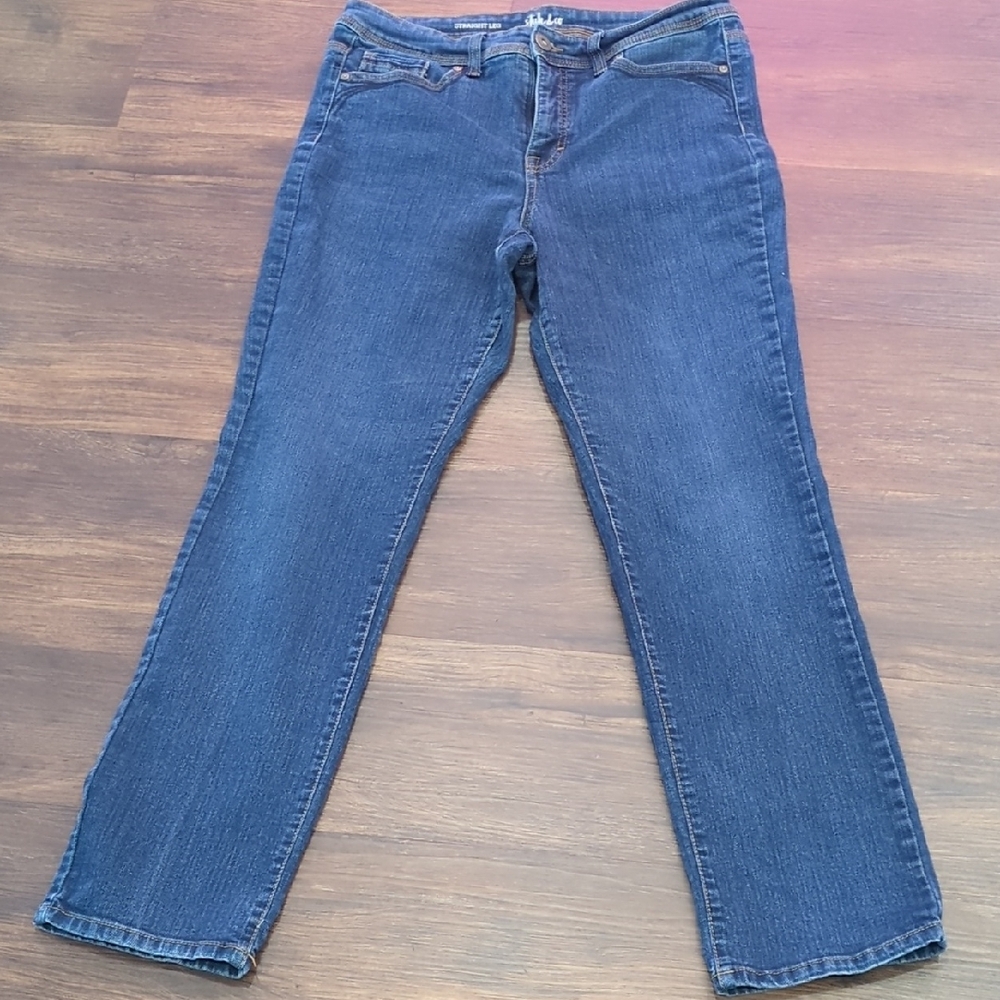 STYLE & CO STRAIGHT LEG CLASSIC BLUE WOMEN'S  JEANS SIZE 10.